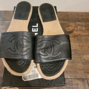 CHANEL Sandals